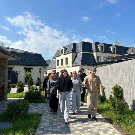 ​Неделя специальности «Туризм и гостеприимство»: знакомство с лучшими комплексами Апшеронского района