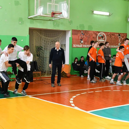 Военно-спортивная игра "Армейский рубеж" для первого курса.