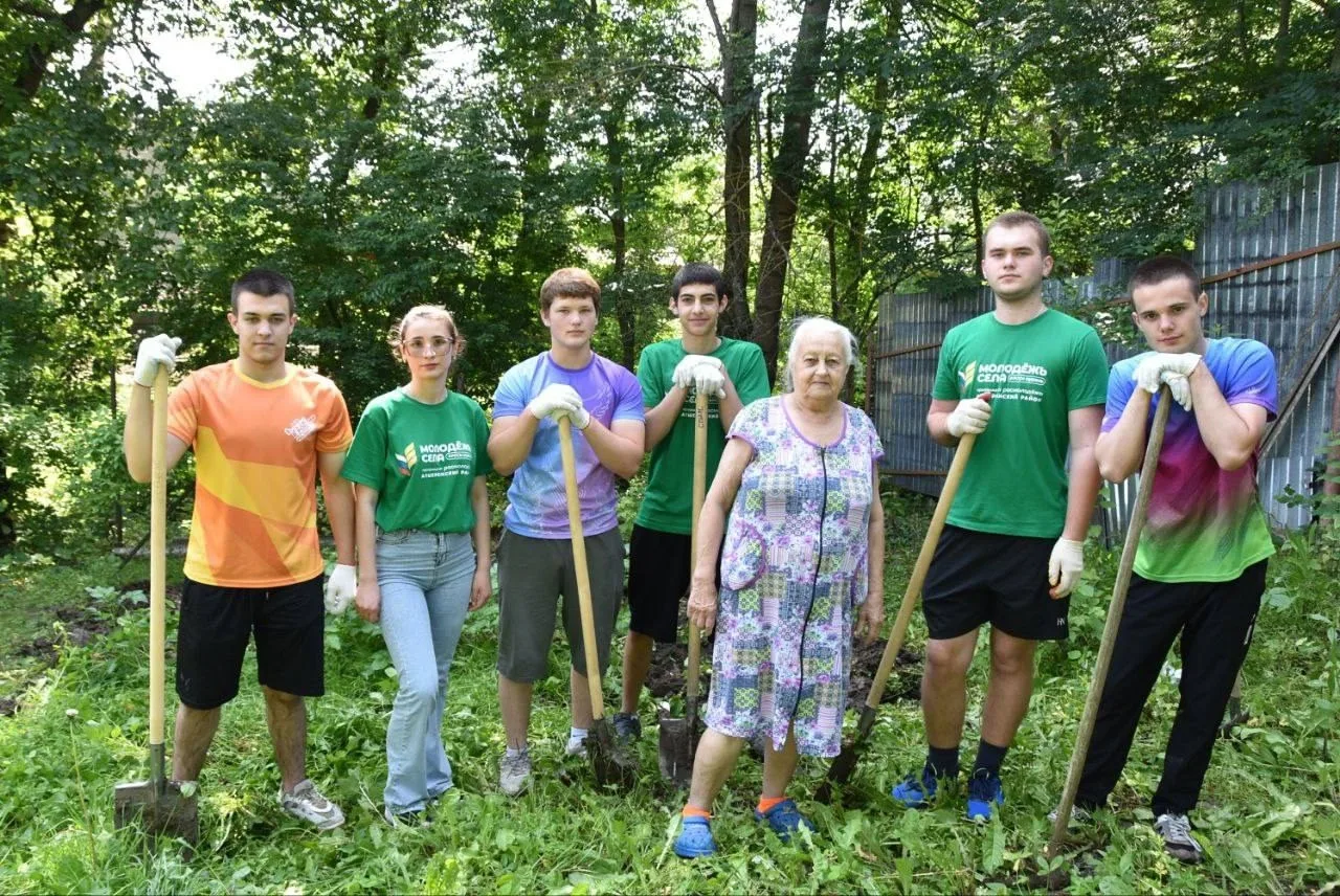​Доброе дело согревает сердца: волонтеры АЛХТ поддержали семью участника СВО